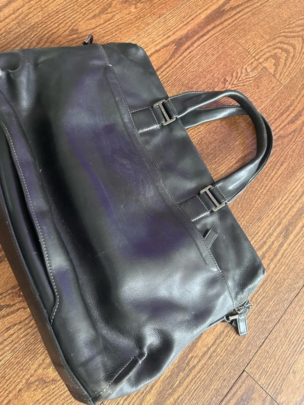 Tumi Black Leather Briefcase Tote with Front Zip Pockets